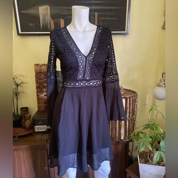 Ladies lace flare arm eyelet black gothic classic cocktail flowing boho dress - Picture 6 of 7